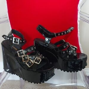 Chunky Black Platform Shoes with Straps